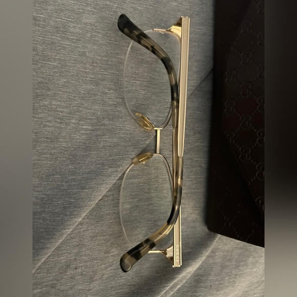 Gucci Vintage Rare Prescription Eyeglasses Readers Gold Cream & Tortoise Shell - Picture 6 of 9